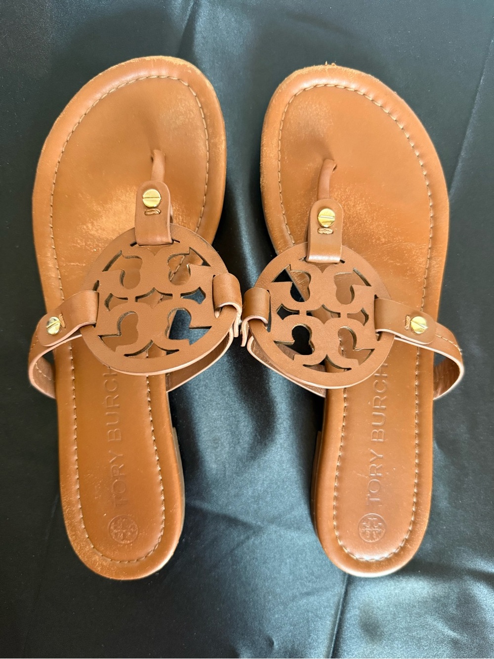 Tory Burch Miller Leather Logo Thong Sandals Brown Cognac Size 9M - Picture 5 of 10